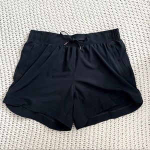 Calia mid rise shorts